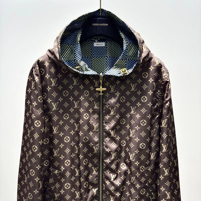 Durable Louis Vuitton Outwear 136792