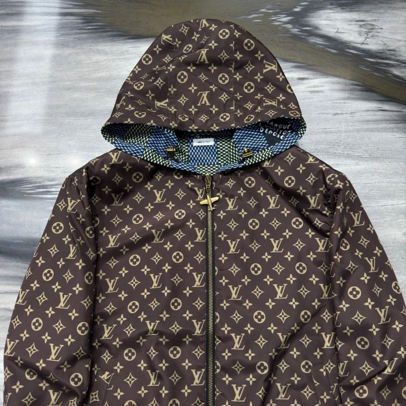 Durable Louis Vuitton Outwear 136792