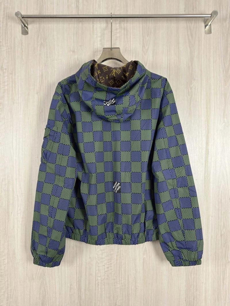 Louis Vuitton Outwear GoAnywhere 136777