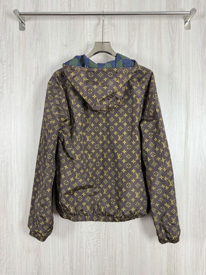 Louis Vuitton Outwear GoAnywhere 136777