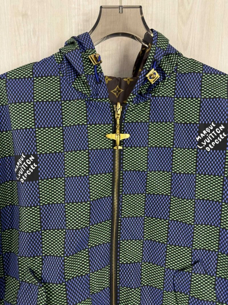 Louis Vuitton Outwear GoAnywhere 136777