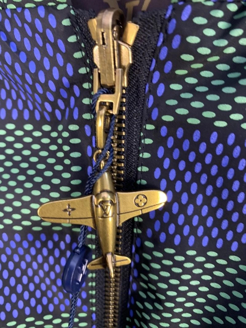 Affordable Louis Vuitton Outwear 136774