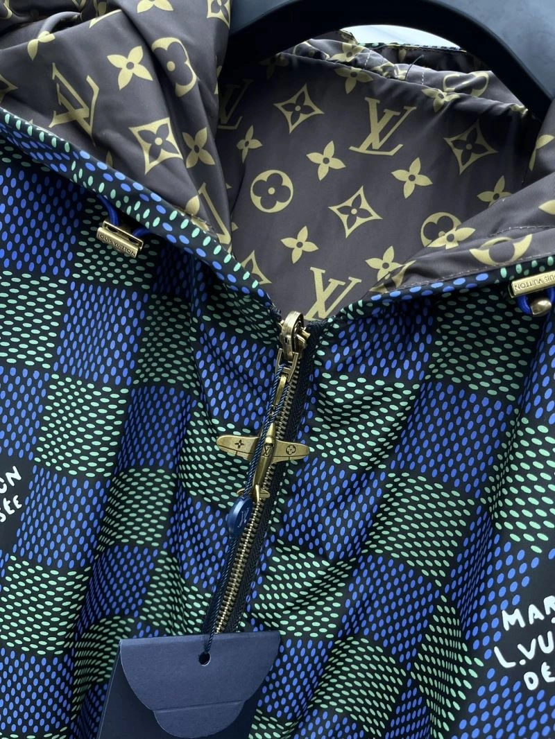 Louis Vuitton Outwear MoistureWicking 136769