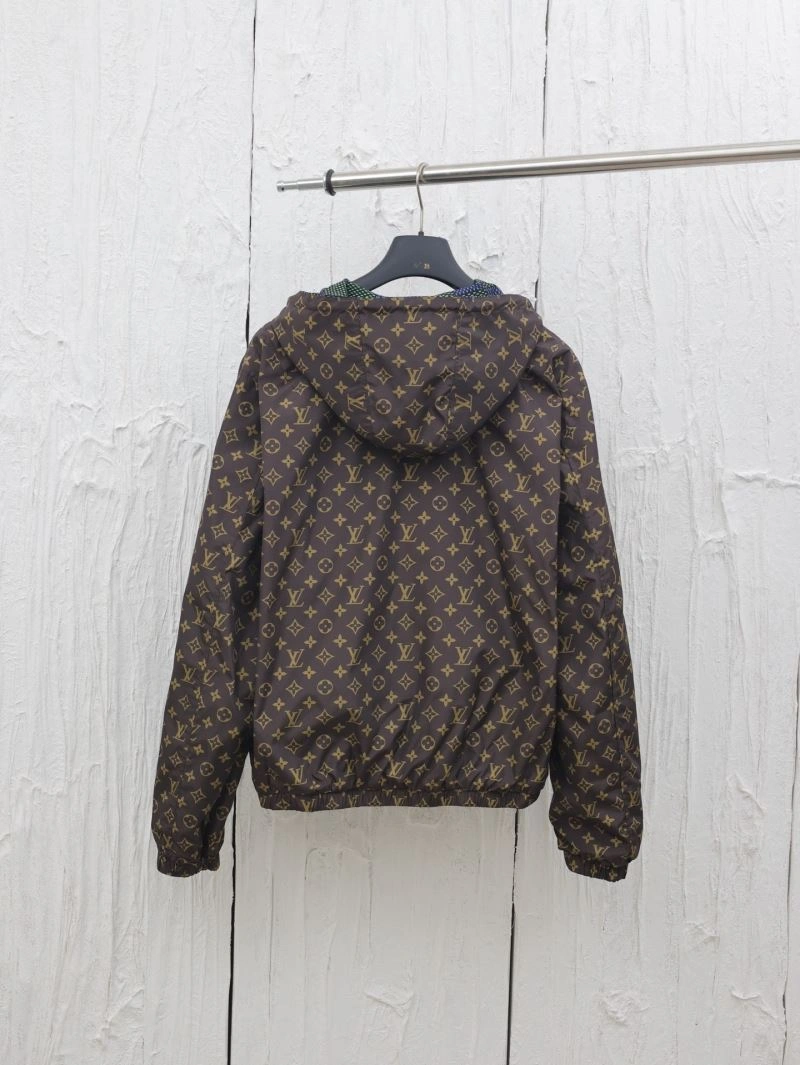 Louis Vuitton Outwear Lightweight 136778