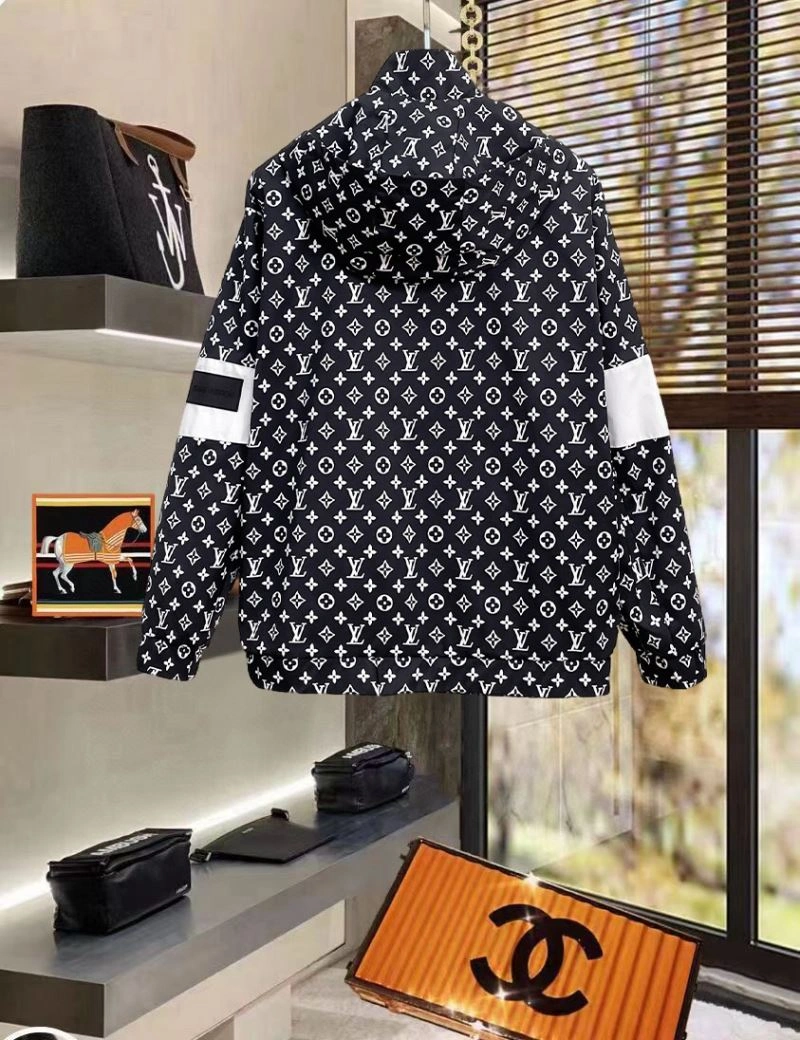 Louis Vuitton Outwear Upgraded 136794