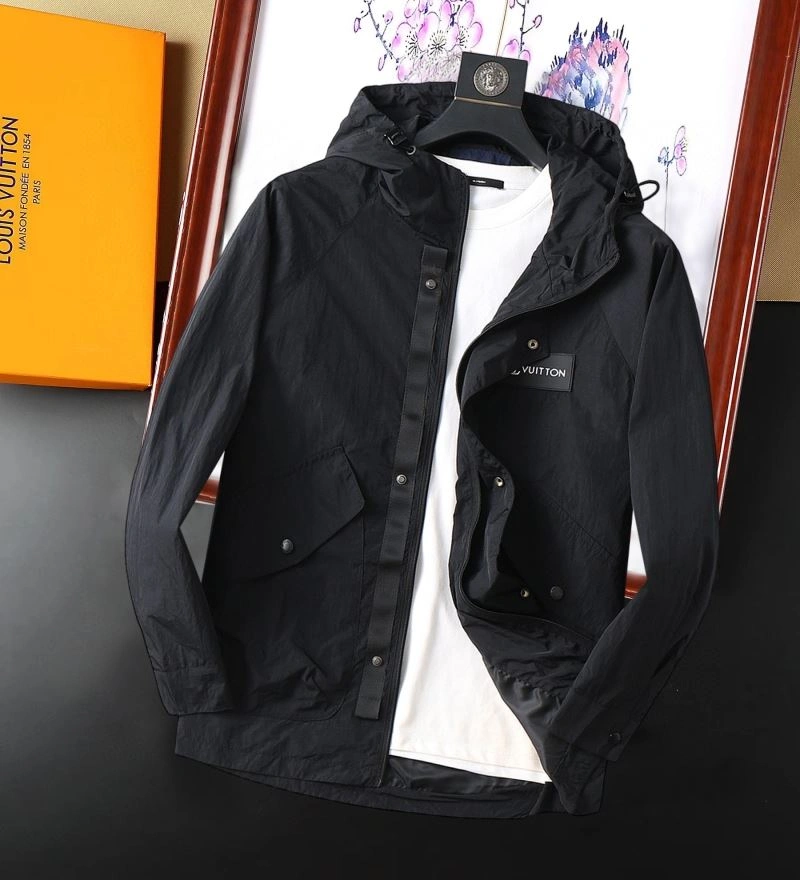 Thermal Louis Vuitton Outwear 136773