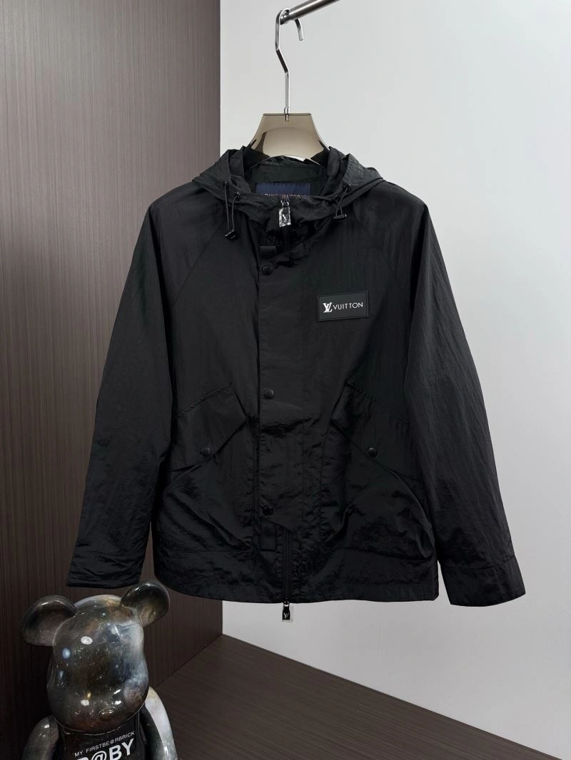Louis Vuitton Outwear Efficient 136759