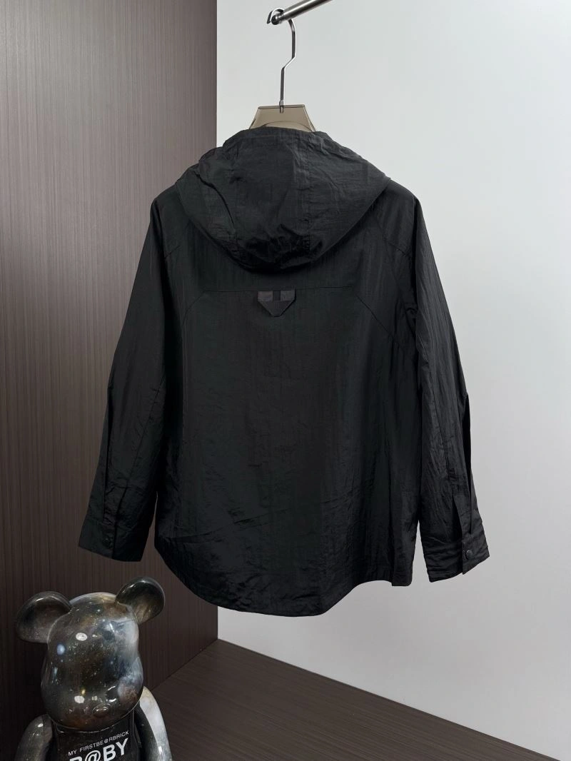 Louis Vuitton Outwear Efficient 136759