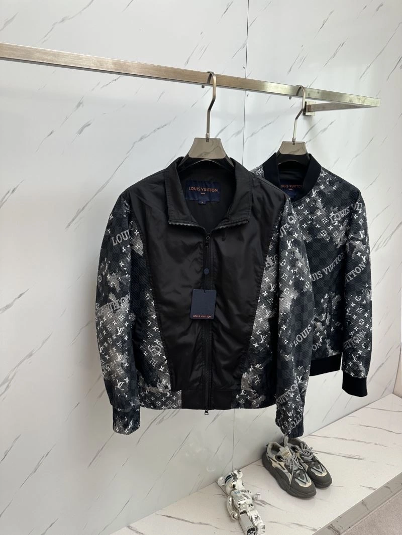 Louis Vuitton Outwear Breathable 136753