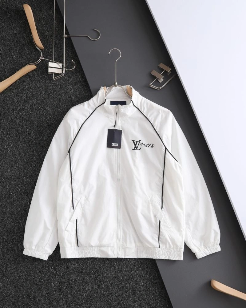 Youthful Louis Vuitton Outwear 136754