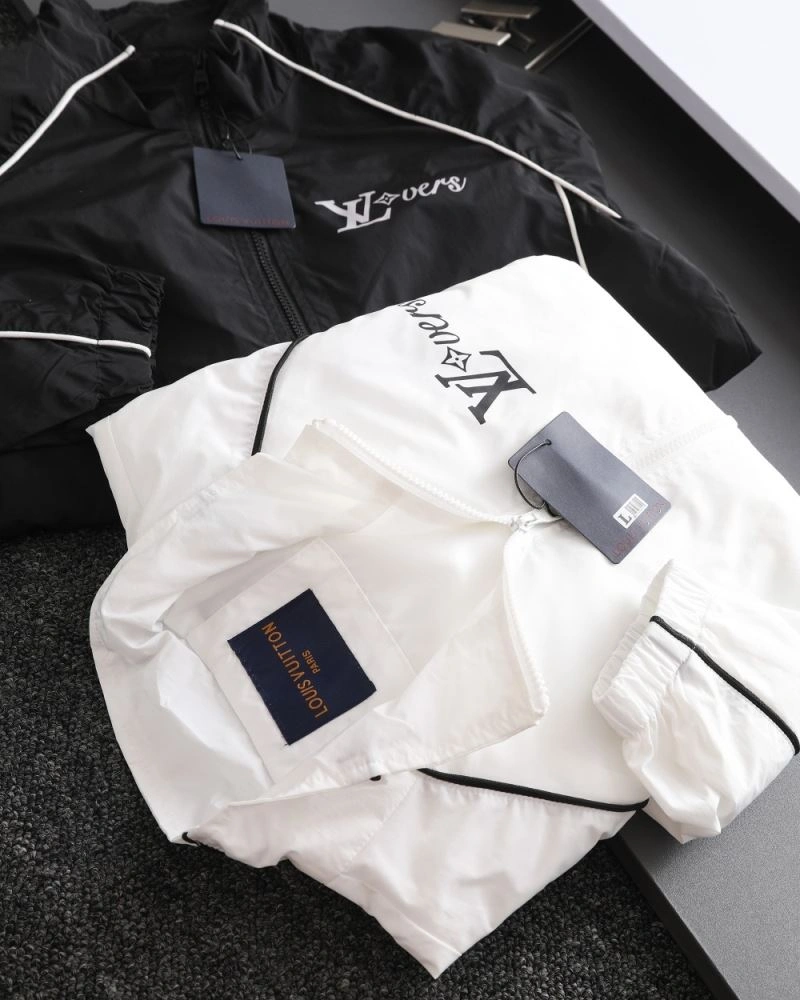 Youthful Louis Vuitton Outwear 136754