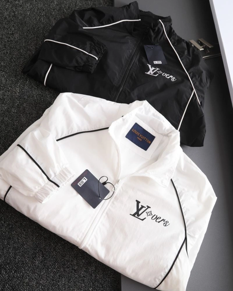 Youthful Louis Vuitton Outwear 136754