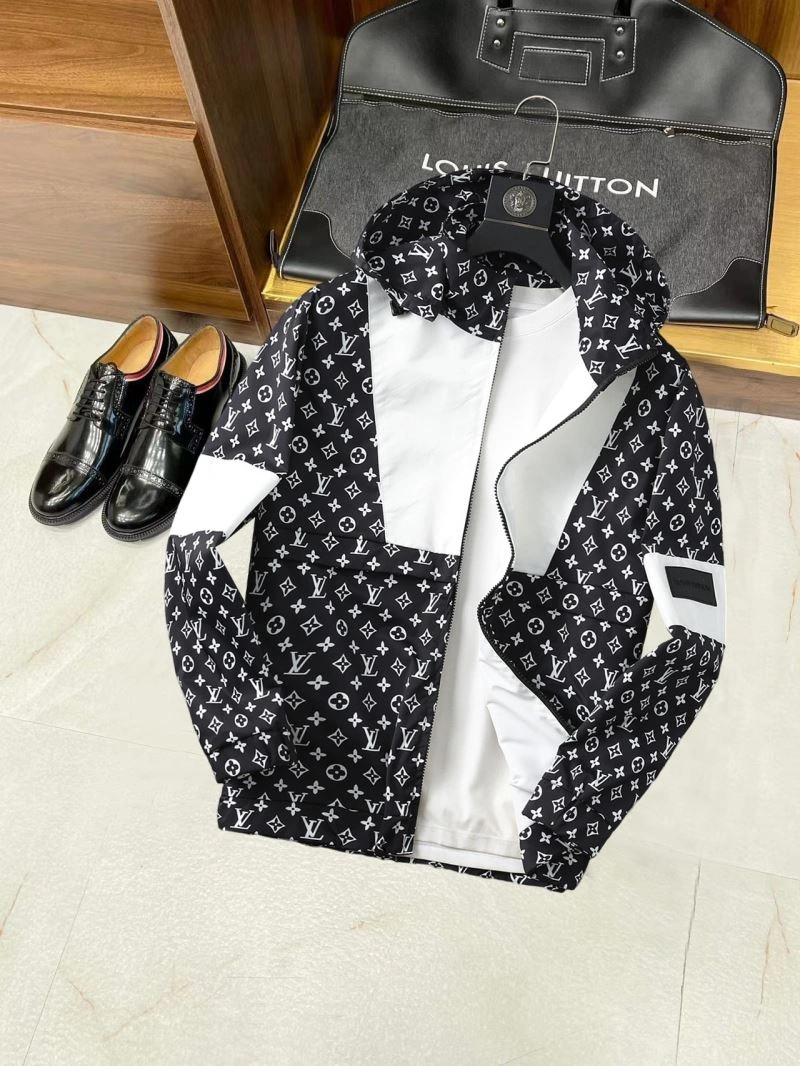 Louis Vuitton Outwear ZipUp 136755