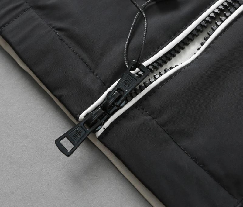 Louis Vuitton Outwear ZipUp 136755