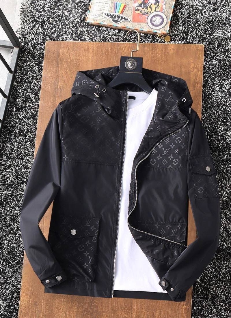 WaterResistant Louis Vuitton Outwear 136743