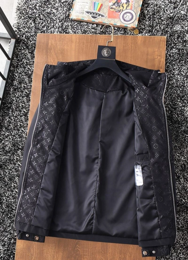 WaterResistant Louis Vuitton Outwear 136743