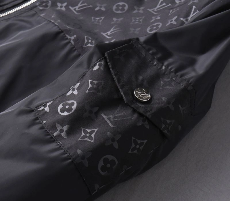 WaterResistant Louis Vuitton Outwear 136743