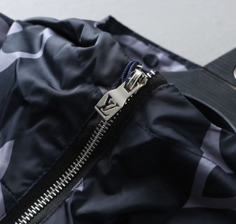 Louis Vuitton Outwear Sustainable 136744