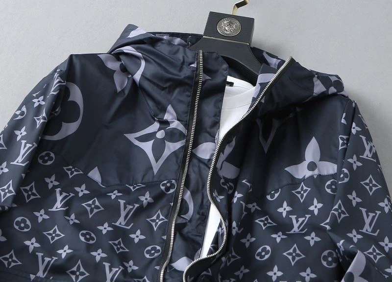 Louis Vuitton Outwear Sustainable 136744