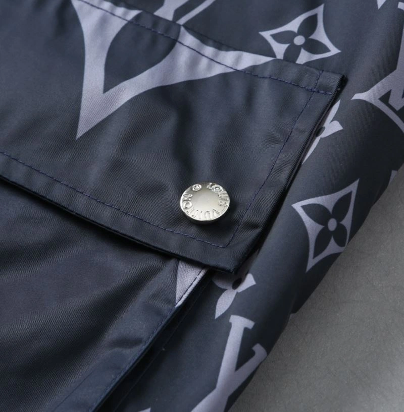 Louis Vuitton Outwear Sustainable 136744