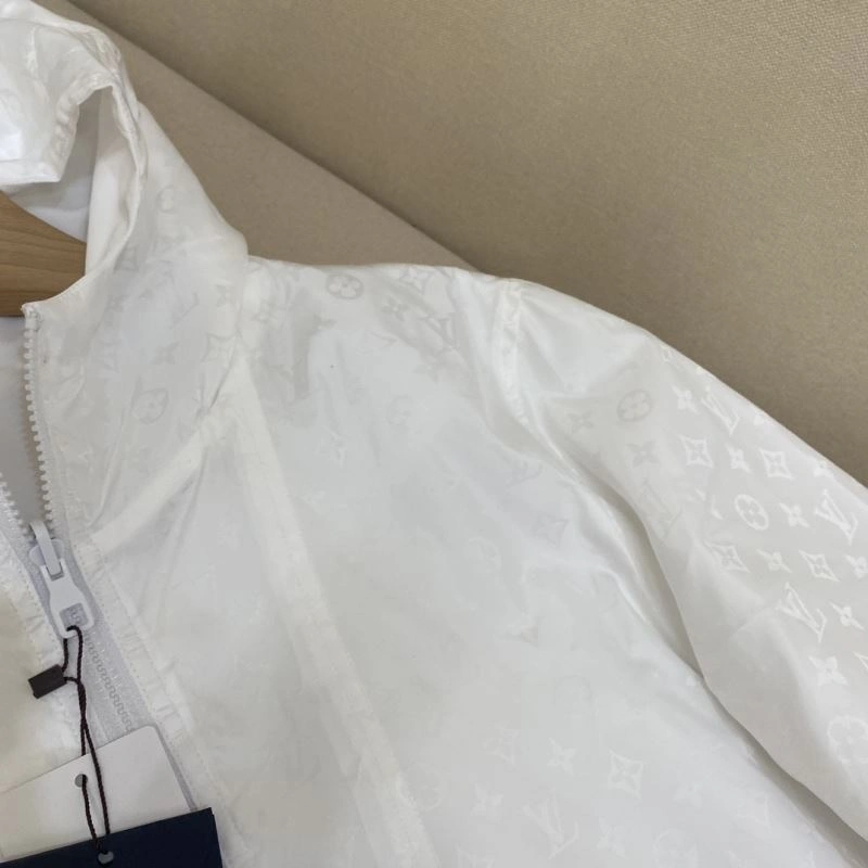 Louis Vuitton Outwear QuickDry 136740