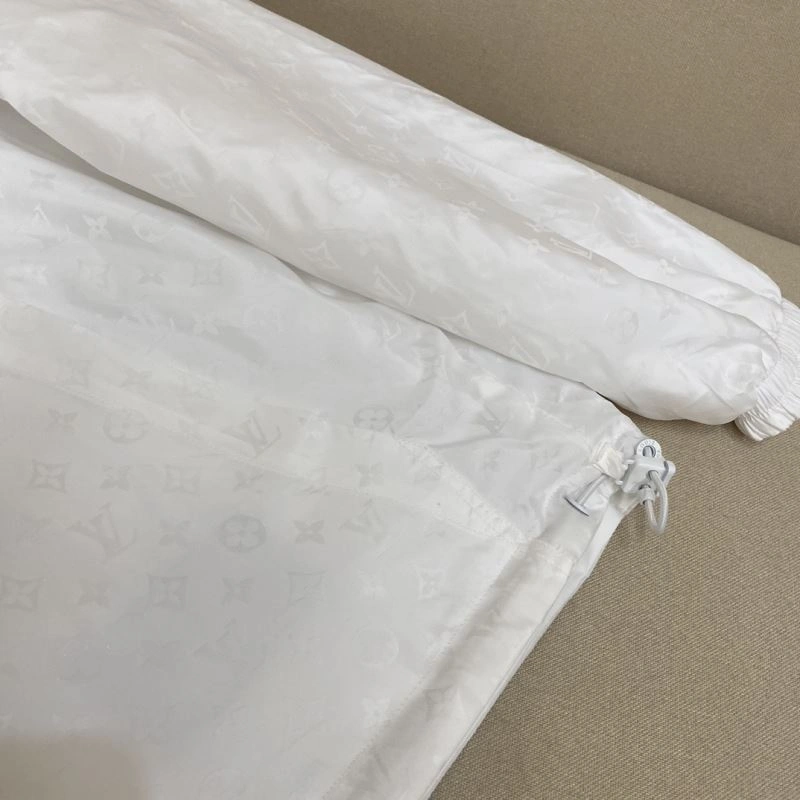 Louis Vuitton Outwear QuickDry 136740
