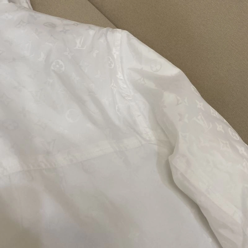 Louis Vuitton Outwear QuickDry 136740