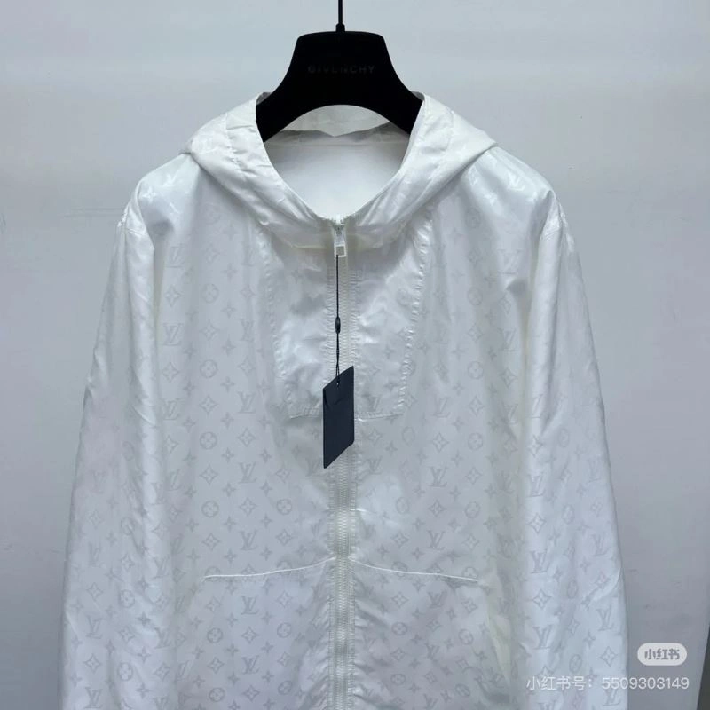 Louis Vuitton Outwear HighPerformance 136728
