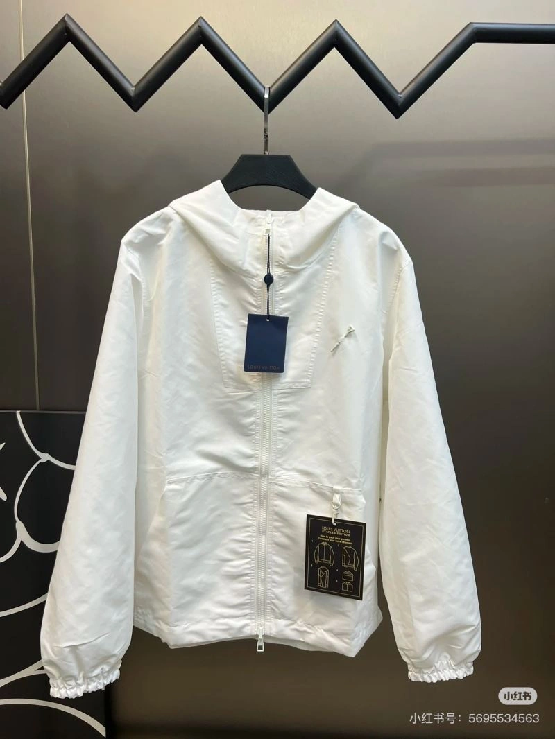 Louis Vuitton Outwear Timeless 136729