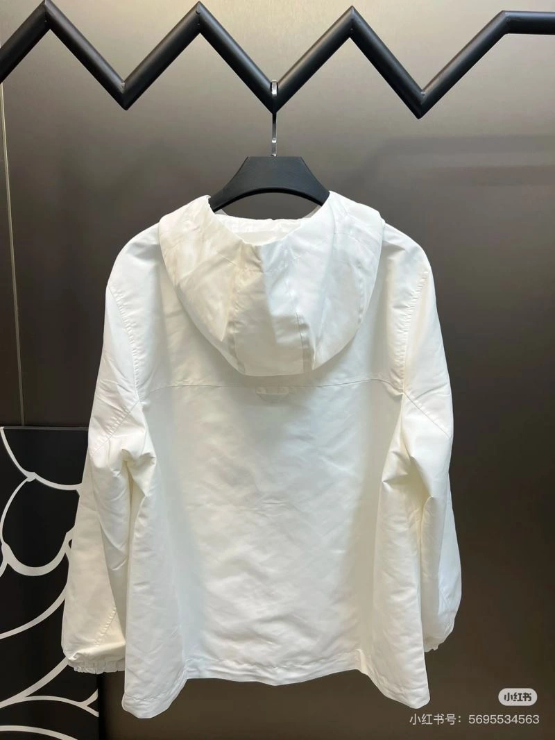 Louis Vuitton Outwear Timeless 136729