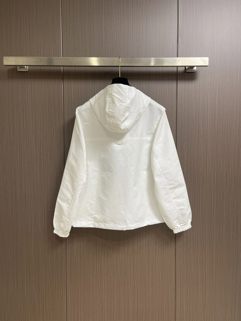 Stretchable Louis Vuitton Outwear 136725