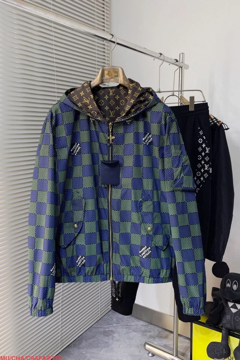 Louis Vuitton Outwear WeatherProof 136742