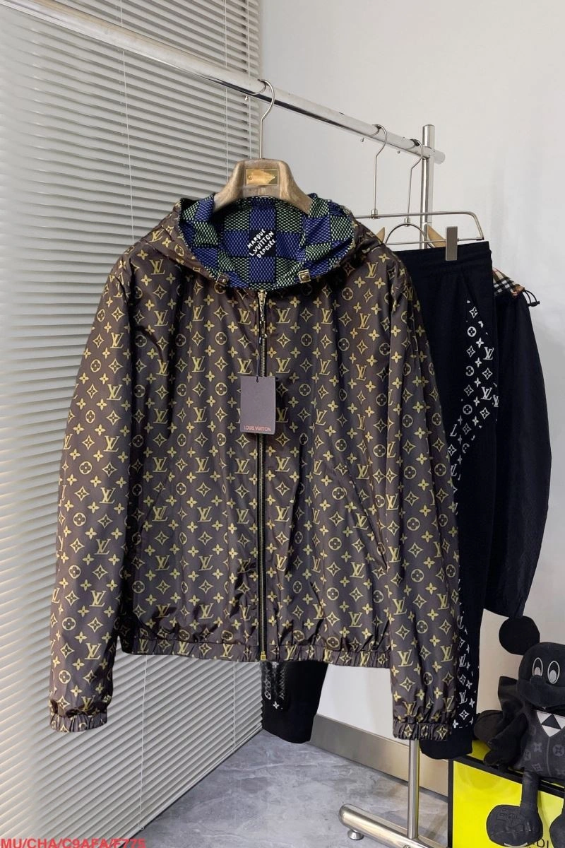 Louis Vuitton Outwear WeatherProof 136742