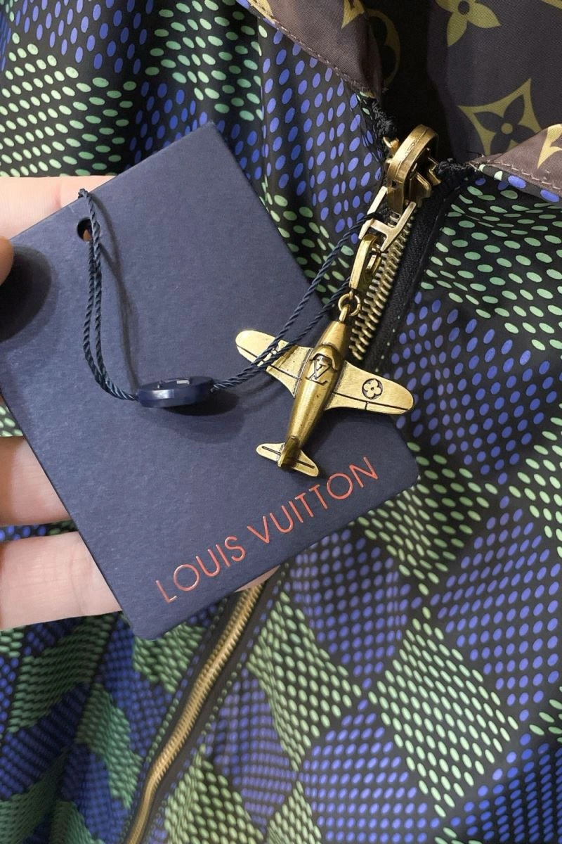 Louis Vuitton Outwear WeatherProof 136742
