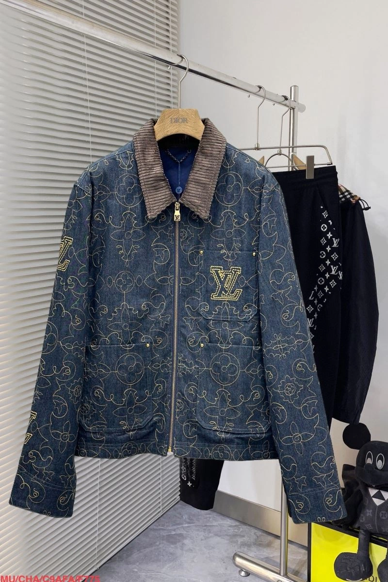 Louis Vuitton Outwear FlexibleFit 136720