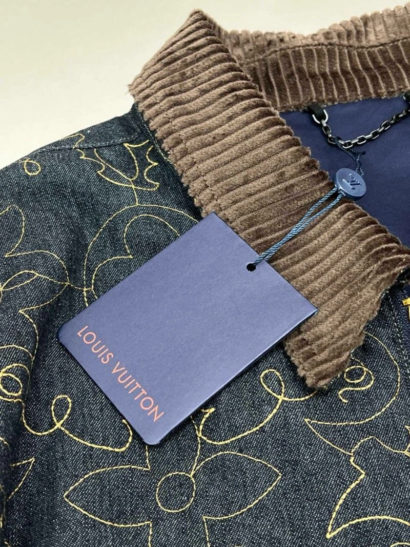 Louis Vuitton Outwear FlexibleFit 136720