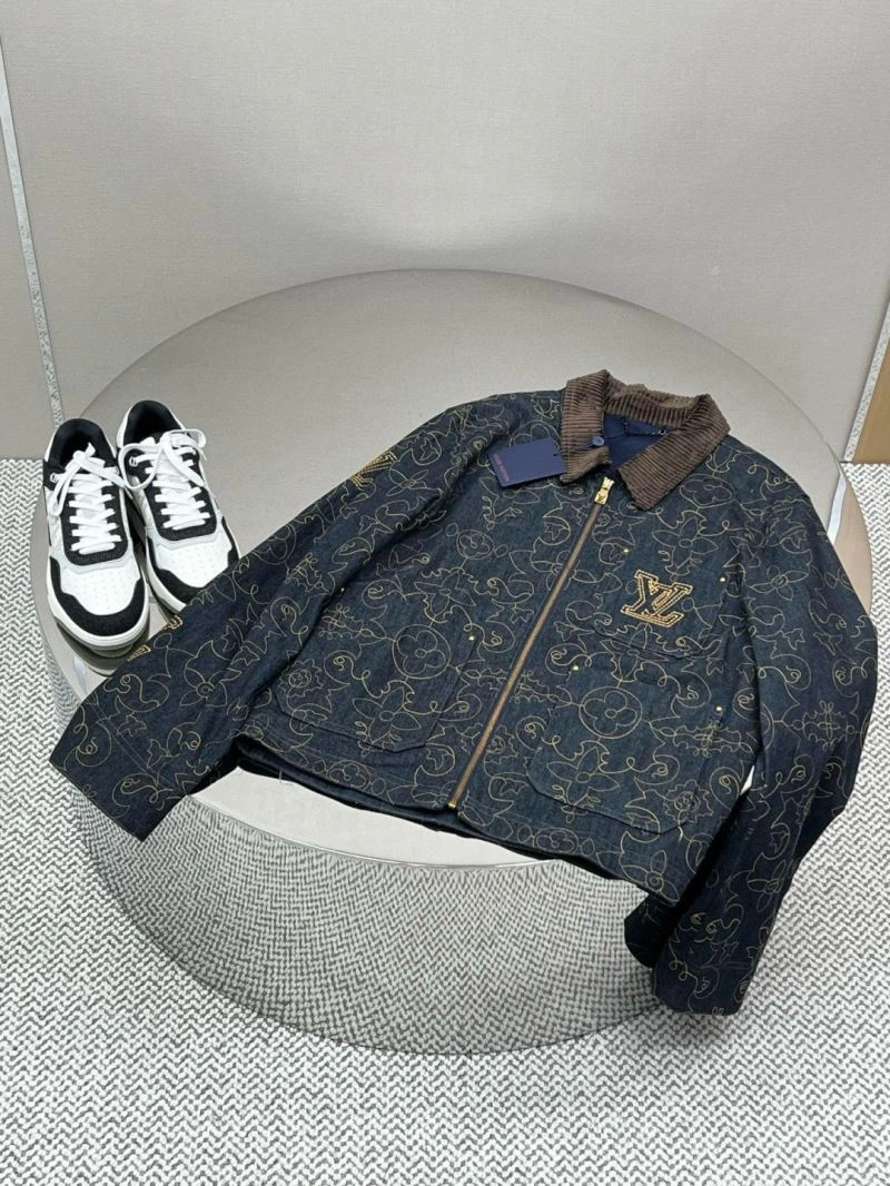 Louis Vuitton Outwear FlexibleFit 136720