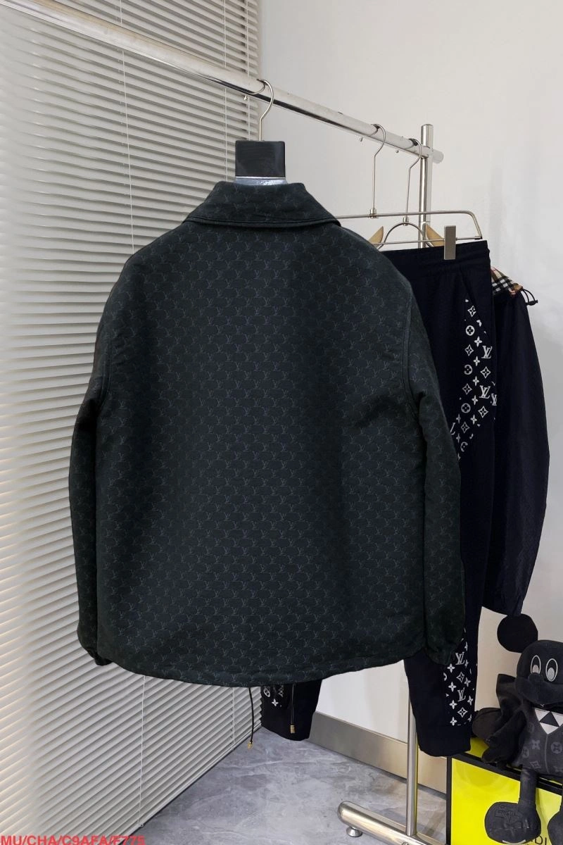 EasyCare Louis Vuitton Outwear 136716