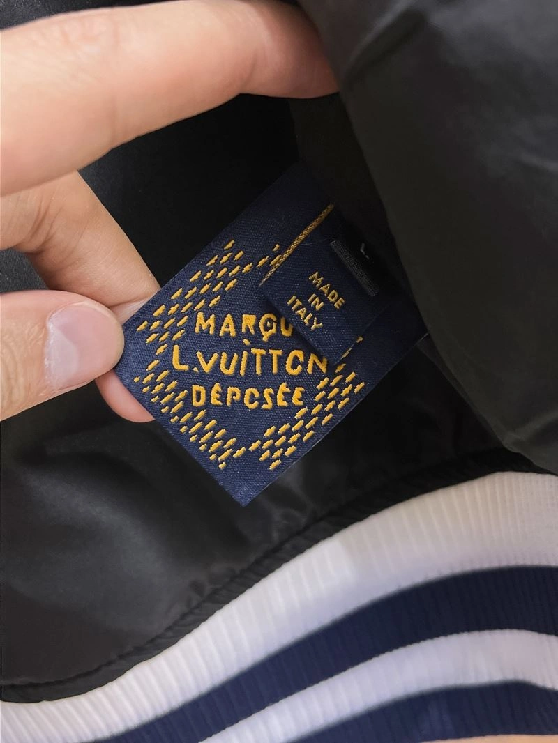 Colorful Louis Vuitton Outwear 136712