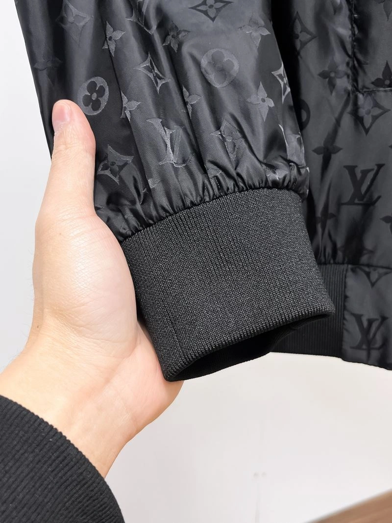 Functional Louis Vuitton Outwear 136708
