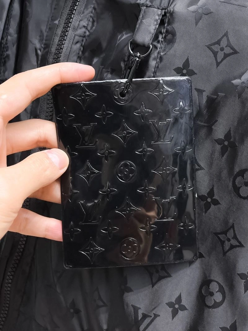 Functional Louis Vuitton Outwear 136708