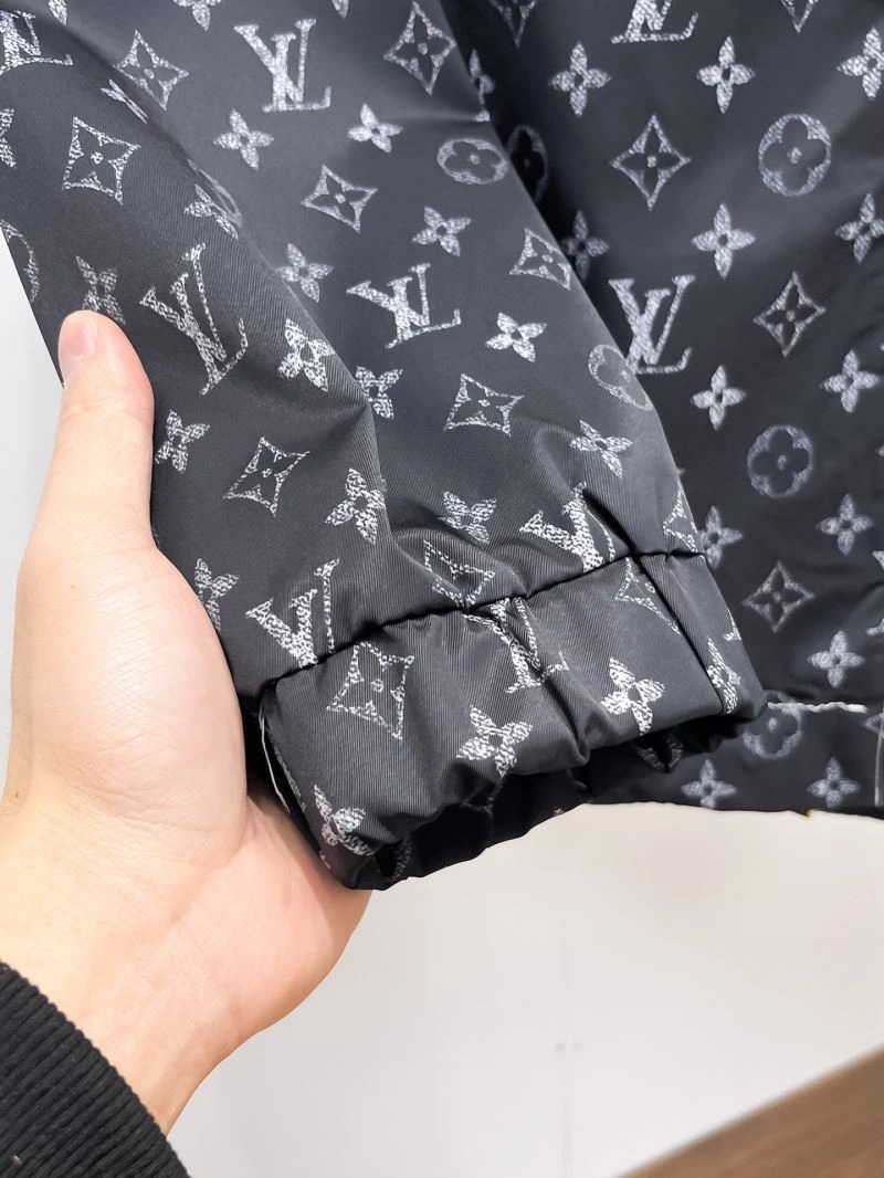 Louis Vuitton Outwear Durable 136705