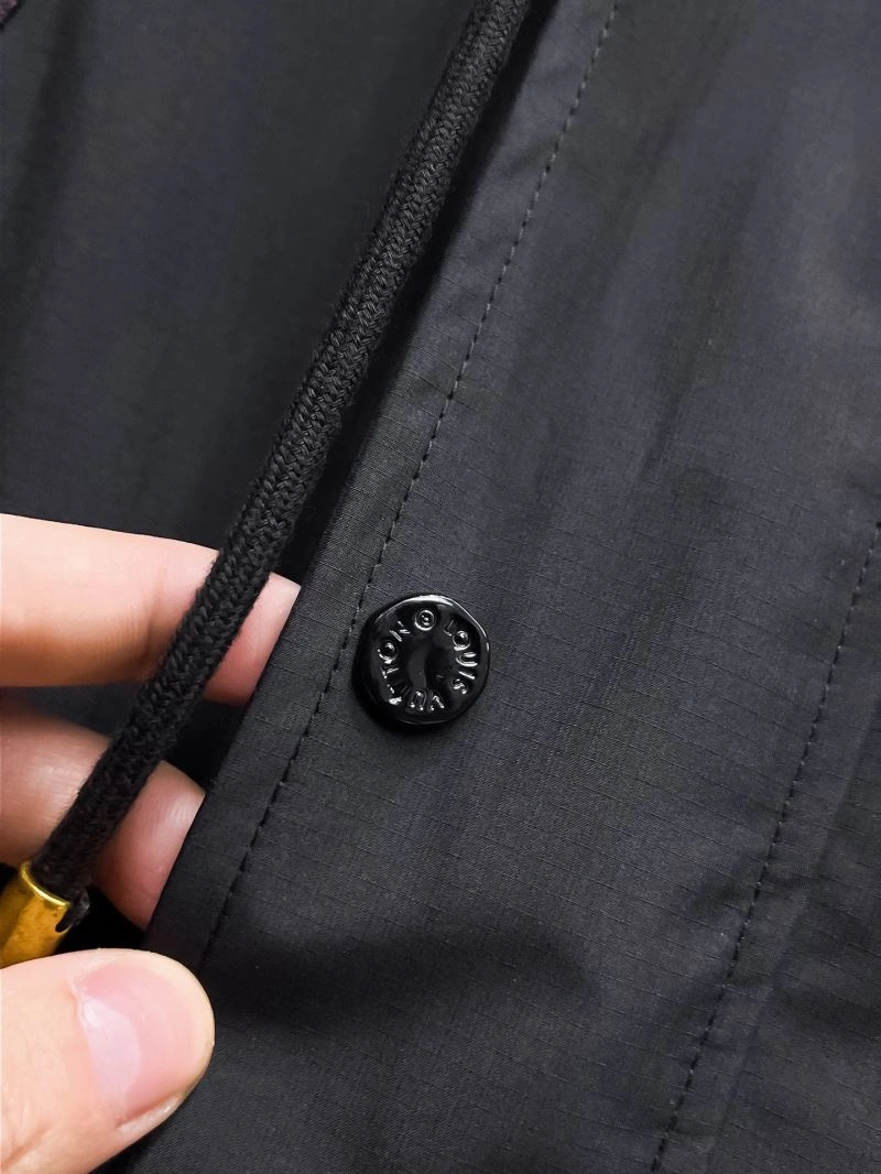 Reliable Louis Vuitton Outwear 136711