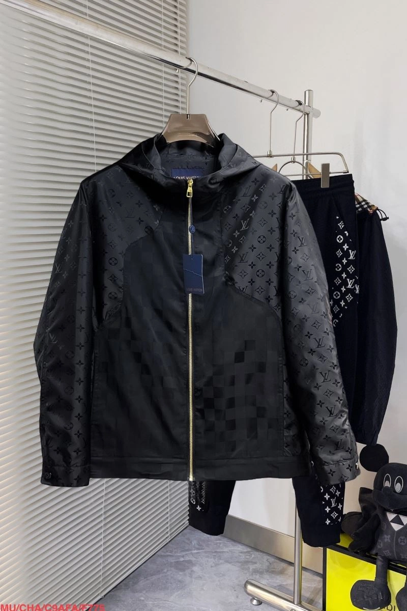 Louis Vuitton Outwear Soft 136692
