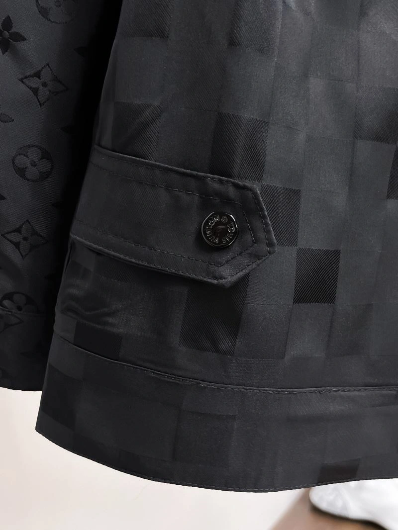 Louis Vuitton Outwear Soft 136692