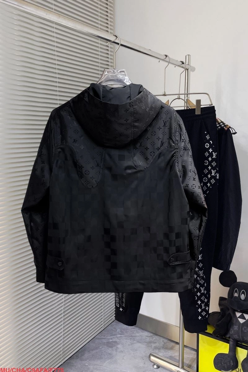 Louis Vuitton Outwear Soft 136692