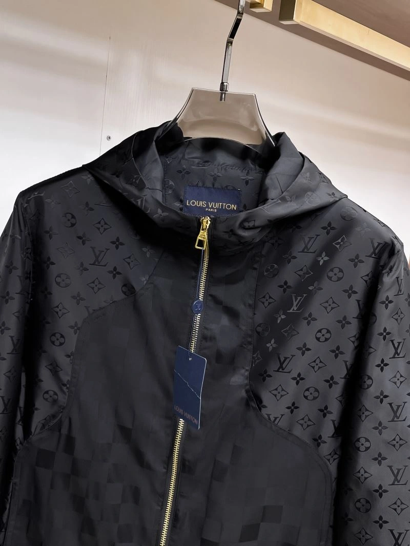 Louis Vuitton Outwear Soft 136692