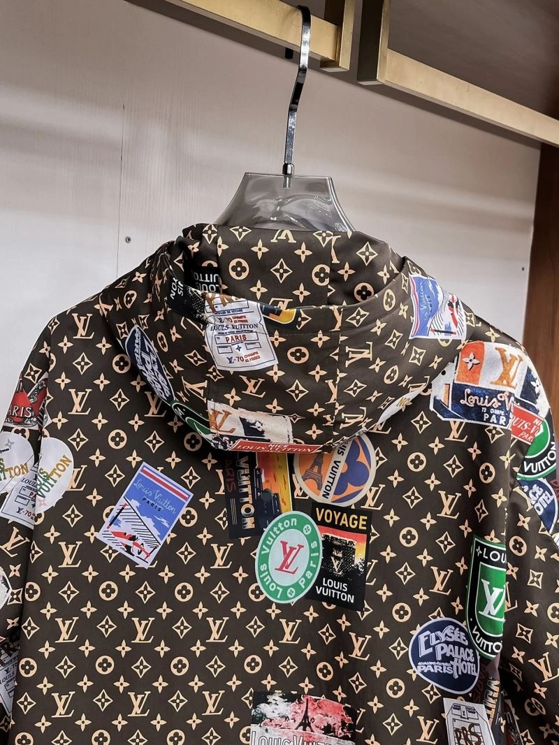 Louis Vuitton Outwear Packable 136698
