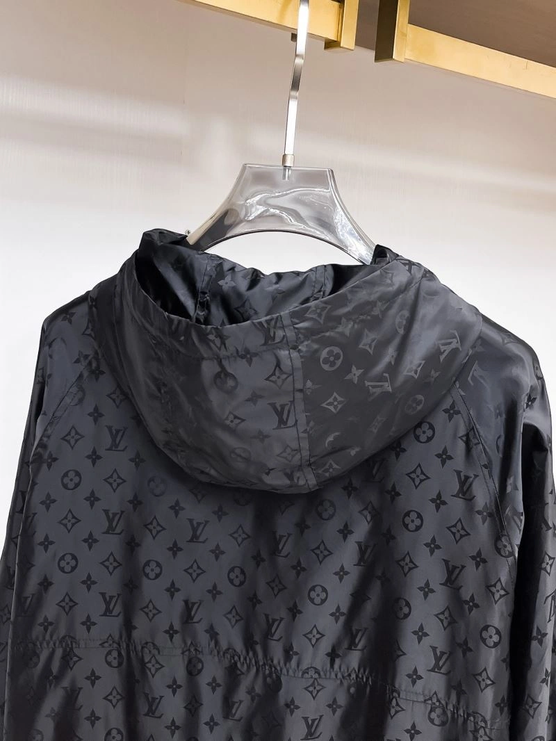 Louis Vuitton Outwear SmoothTexture 136701