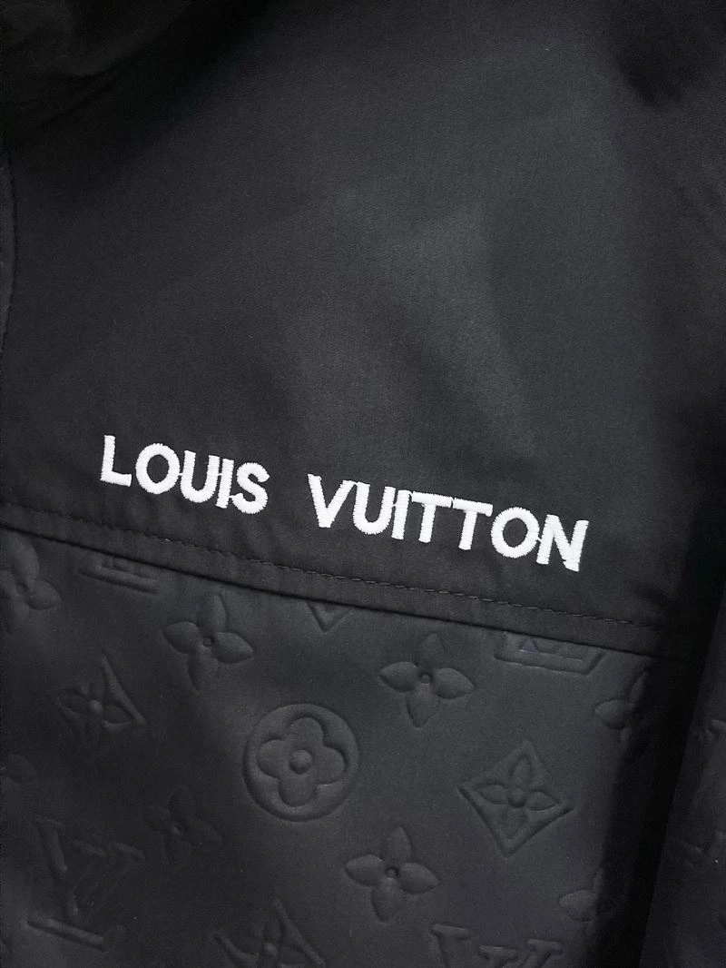 Louis Vuitton Outwear StreetReady 136707
